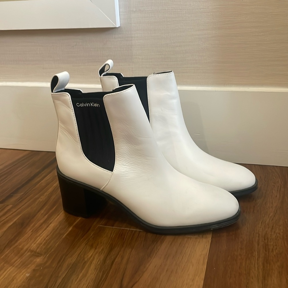 Calvin Klein White and Black booties size 8.5